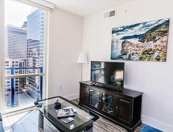 Charlotte Uptown Fully Furnished Apartments 4