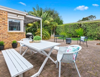 Blairgowrie Beach Bungalow 3