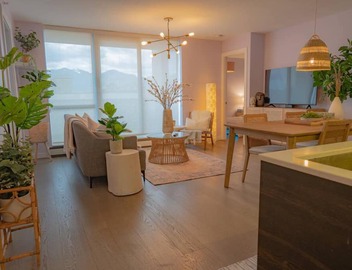 2BD Downtown Vancouver Condo with Free Parking+AC 2