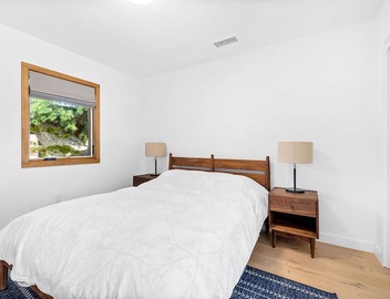 Designer Mar Vista Mid-Century Oasis with Pool + Hot Tub 4BR/4Bath 3