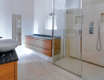 Prestigious apartment near the Hotel de ville A/C and Parking 5