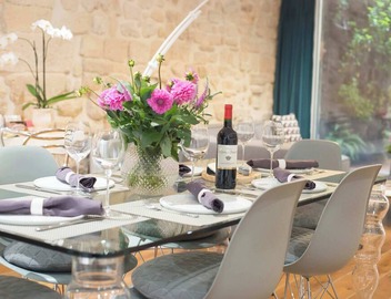 Jardin Prive - Gorgeous 3 Bed House in Le Marais 2