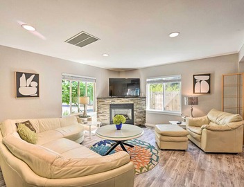 Near I-405 & 1 Mi to Dtwn! Kirkland Family Home 3