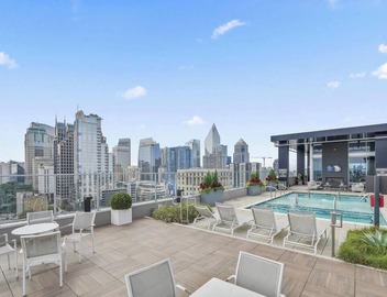 Reluxme | Uptown-High Rise w/Stunning Views 5
