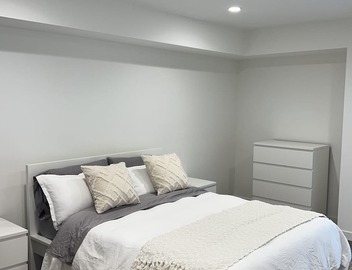 *New* Beautiful Beverly Hills Condo w/parking 3
