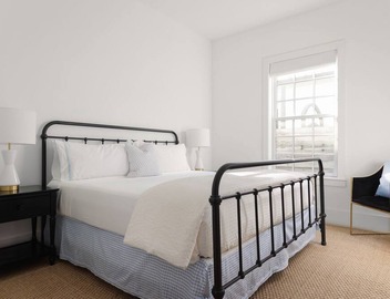#1 VRBO in Austin HEATED POOL, central to 6th and Rainey 4