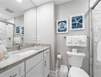 Beautiful Modern Gulf Front Condo w/Large Balcony | Indoor & Outdoor Pools 5