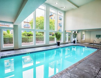 Stylish Condo in the Heart of Seattle! 2