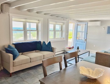 After Dune Delight: Beachfront & Access! Condo 2
