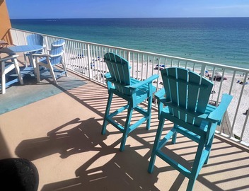 Tina's Treasure Island Luxury Beach Condo-3BR 6th Flr-Free Beach Chairs/Umbrella 4
