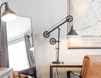 Cozy Industrial 2-KING Bdrm S. Main Street Downtown Condo w/Foosball Table 2