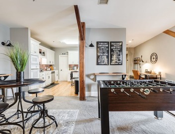 Cozy Industrial 2-KING Bdrm S. Main Street Downtown Condo w/Foosball Table 4