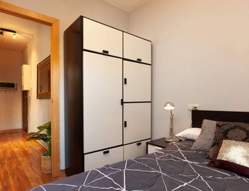 Sunny Penthouse in Sagrada Familia 2
