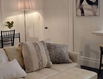 Rare West Beach Studio #4 — blocks to the Beach, Downtown State St & Funk Zone 4