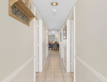 Tradewinds 906- Cute and Cozy! Beachfront! Amazing Heated Pool! 5