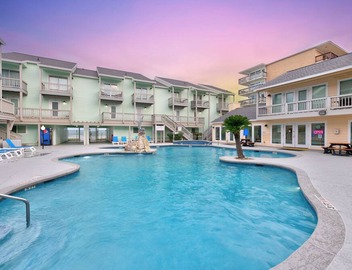 Beachfront Condo | Pet-Friendly & Ocean Views 5