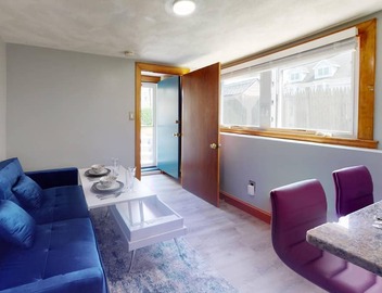 Suite at House of L: Near Boston, Hospitals & Casino – Fast WiFi, Driveway 4