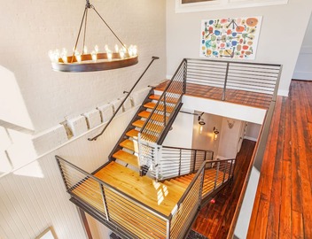 Stunning, Spacious, Stylish Loft off of Broughton Street by Lucky Savannah 4