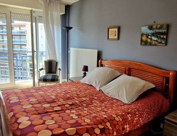 XL apartment for 6 + 3 Bedrooms, 2 BR with a view on PARIS 2