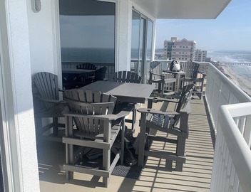 OCEAN FRONT- CORNER PENTHOUSE- CONDO- 4BR-3BATH 5