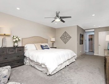 Endless Summer Ocean View Condo, Fast Wifi, Walk to Racetrack, Dining 5
