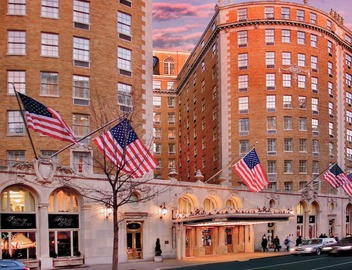 Washington DC | Couples Capital Getaway | Museums & Dining 4