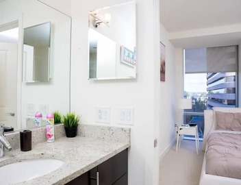 Furnished Apartment in Crystal City near Pentagon 3