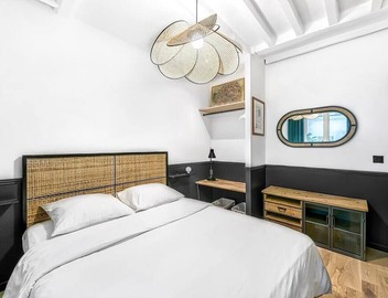 Palais Royal - Victoires 1bdr by B'Your Home 5