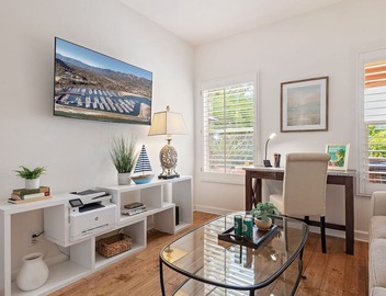 Bright and Charming Condo with Beautiful Terrace 3