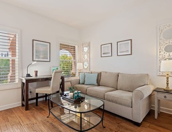 Bright and Charming Condo with Beautiful Terrace 4