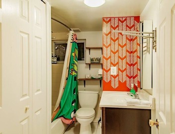 Cozy Bloomingdale English Basement Near DC Hospitals 4