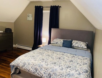 Cozy & comfy in-law suite with Boston skyline view 3