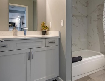 Luxurious 2BR Penthouse in the Heart of Seattle! 5
