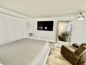 Clean bed! clean shower! 5