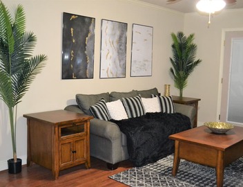 SAFE & CENTRALLY LOCATED 3Bed/1.5Ba 9 mins to Hospitals/French Quarter/Superdome 3