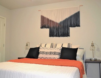 SAFE & CENTRALLY LOCATED 3Bed/1.5Ba 9 mins to Hospitals/French Quarter/Superdome 2
