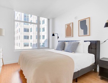 Impeccable Downtown 1BR w/Gym & W/D, near South Station, by Blueground 4