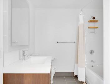 Impeccable Downtown 1BR w/Gym & W/D, near South Station, by Blueground 5
