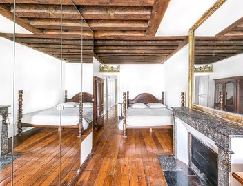 Ile Saint Louis - Quai d'Orleans 2bdr by B'Your Home 5