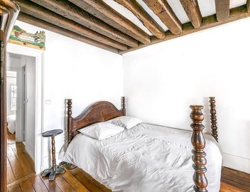 Ile Saint Louis - Quai d'Orleans 2bdr by B'Your Home 2