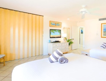 Eldorado B200~Unwind W/Ocean Views from Coveted 2 Bedroom Corner Unit 3