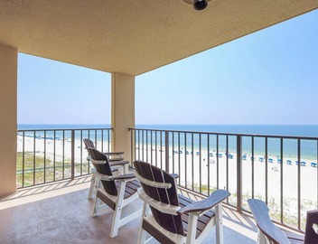 WEEKLY SPECIALS! 2BR @ Phoenix 3 4