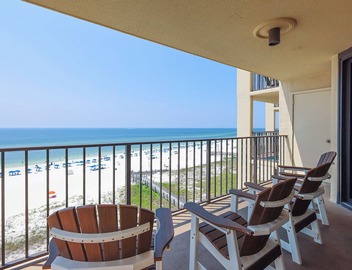 WEEKLY SPECIALS! 2BR @ Phoenix 3 3