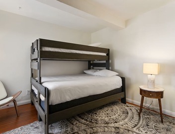 Easy Breezy - Affordable, Cute Condo in the Heart of Del Mar-Extended Getaway 5