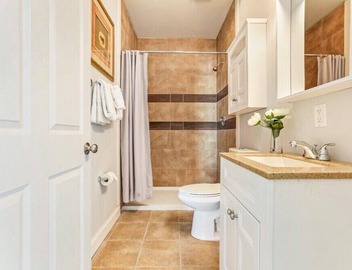 20% OFF Monthly | 10% OFF Weekly-Breathtaking Condo with Excellent Amenities 3