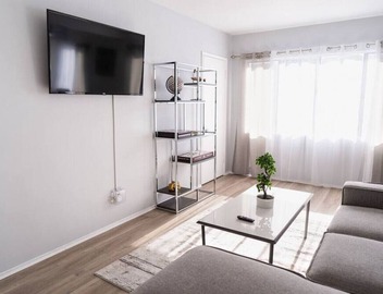 SLEEK 1BR FULLY RENOVATED 2023 in NOHO ARTS DISTRICT p45 5