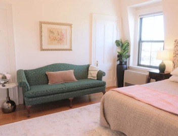 Morrill Mansion Inn | 4 | Self Check In | Parking 4