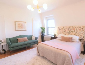 Morrill Mansion Inn | 4 | Self Check In | Parking 2