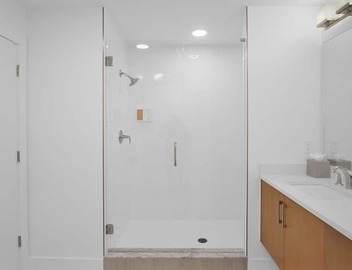Modern Design Gulf Facing Condo on the Beach 5