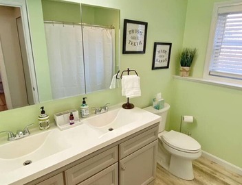 Plum Royale Jr: Cozy Plum Is. home w/beach access 3